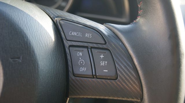 2016 Mazda Mazda3 4 NEW TIRES ,JUST SERVICED , VERY CLEAN INSIDE AND OUT - 22921548 - 24