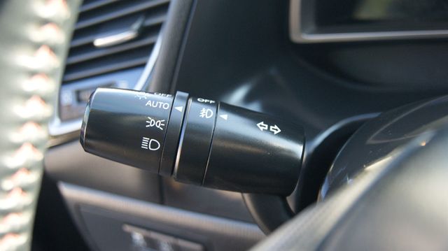 2016 Mazda Mazda3 4 NEW TIRES ,JUST SERVICED , VERY CLEAN INSIDE AND OUT - 22921548 - 25