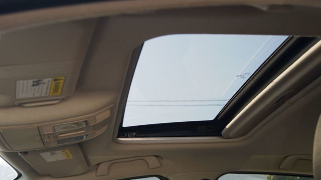 2016 Mazda Mazda3 4 NEW TIRES ,JUST SERVICED , VERY CLEAN INSIDE AND OUT - 22921548 - 27