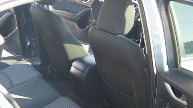 2016 Mazda Mazda3 4 NEW TIRES ,JUST SERVICED , VERY CLEAN INSIDE AND OUT - 22921548 - 43