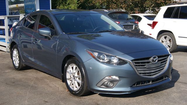 2016 Mazda Mazda3 4 NEW TIRES ,JUST SERVICED , VERY CLEAN INSIDE AND OUT - 22921548 - 4