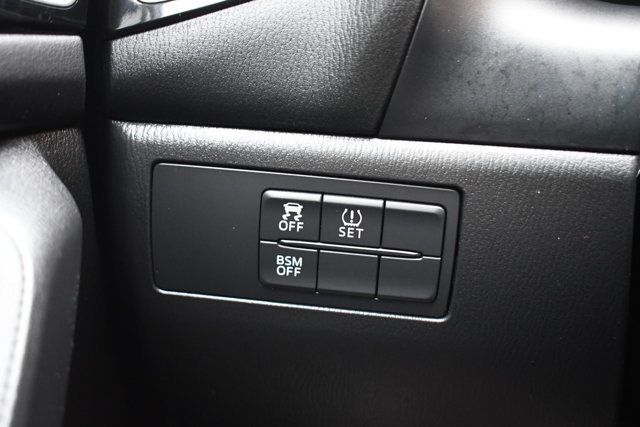 2016 Mazda Mazda3 5dr Hatchback Automatic i Touring - 23036916 - 26