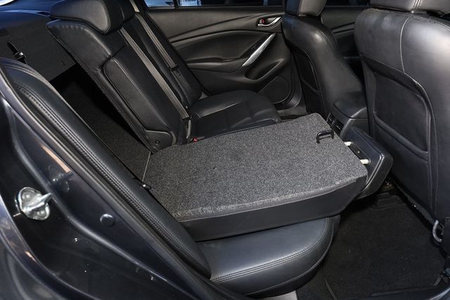 2016 MAZDA MAZDA6 4dr Sedan Automatic i Touring - 23029646 - 14