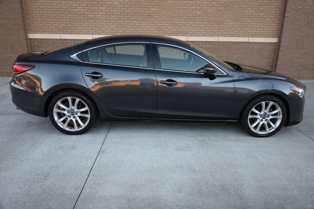 2016 Mazda Mazda6 Touring photo 4