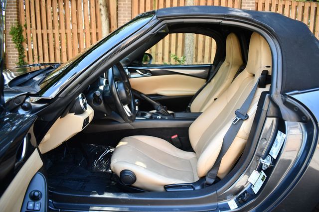 2016 Mazda MX-5 Miata 2dr Convertible Automatic Grand Touring - 23044589 - 16