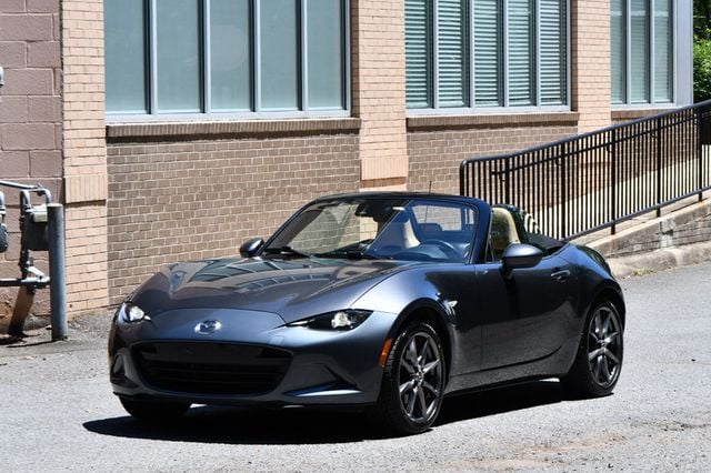2016 Mazda MX-5 Miata 2dr Convertible Automatic Grand Touring - 23044589 - 2