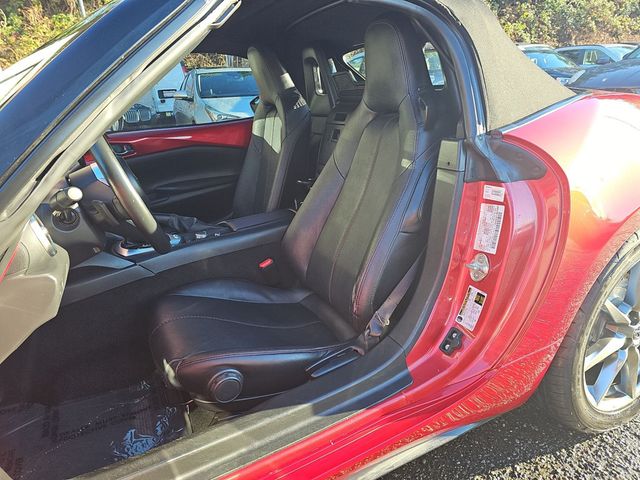 2016 Mazda MX-5 Miata 2dr Convertible Automatic Grand Touring - 22956236 - 8