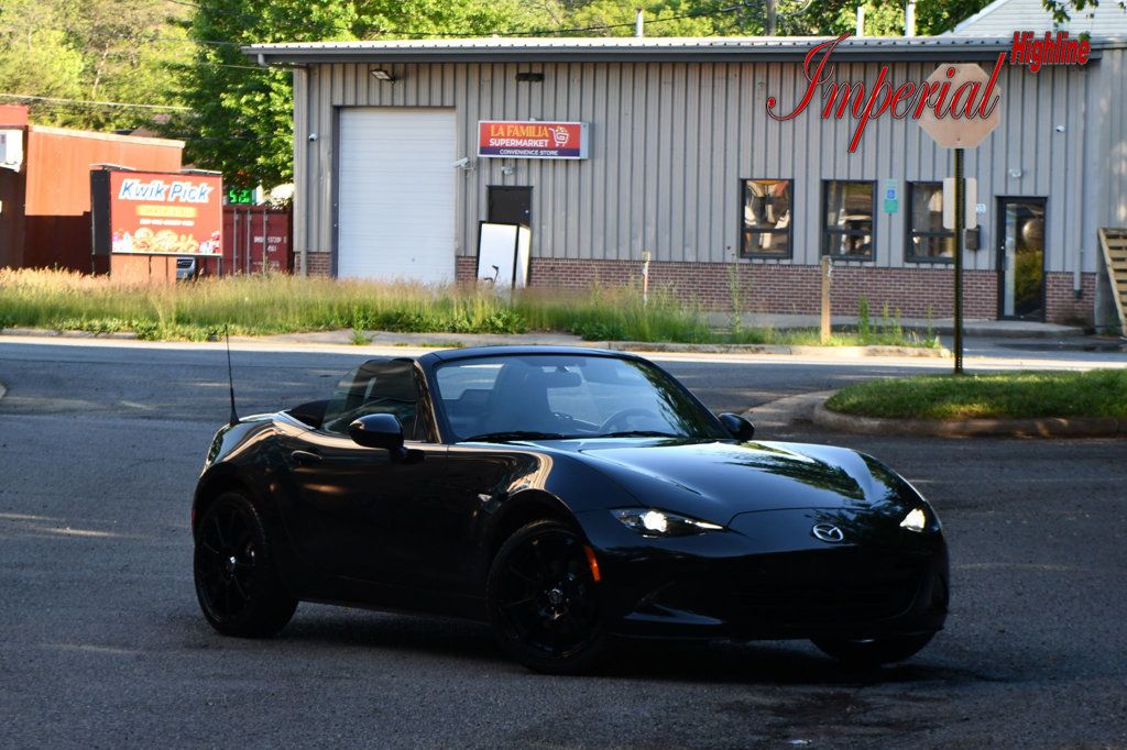 2016 Mazda MX-5 Miata 2dr Convertible Automatic Sport - 23012949 | Video 1