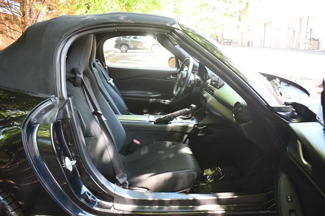 2016 Mazda MX-5 Miata 2dr Convertible Automatic Sport - 23012949 - 25