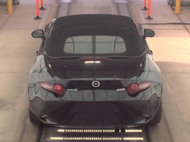 2016 Mazda MX-5 Miata 2dr Convertible Automatic Sport - 23012949 - 4