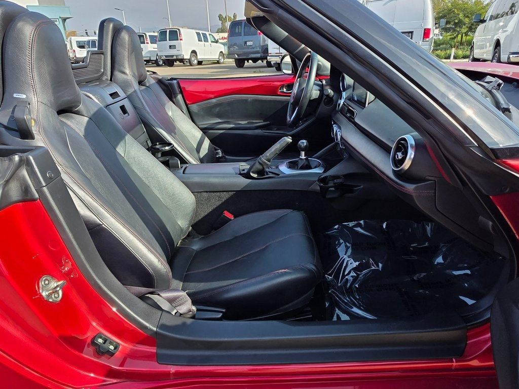 2016 Mazda MX-5 Miata 2dr Convertible Manual Grand Touring - 22962686 - 10