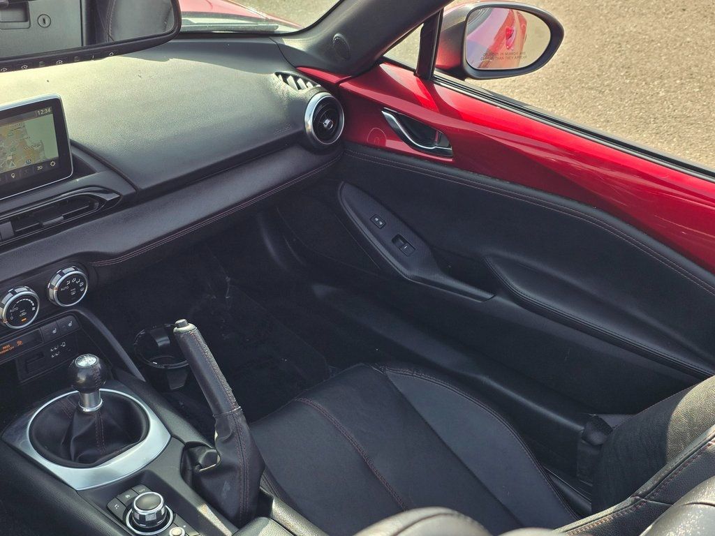 2016 Mazda MX-5 Miata 2dr Convertible Manual Grand Touring - 22962686 - 17
