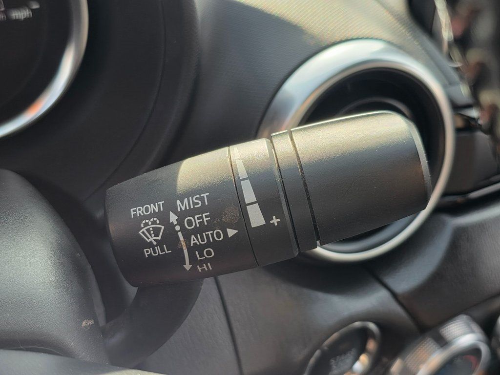 2016 Mazda MX-5 Miata 2dr Convertible Manual Grand Touring - 22962686 - 37