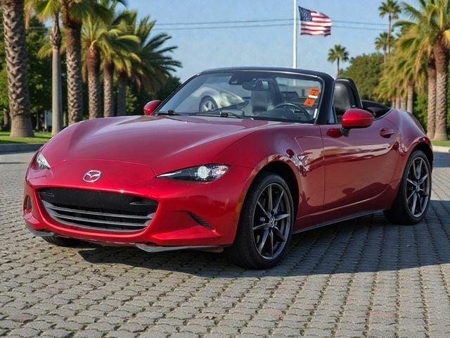 2016 Mazda MX-5 Miata 2dr Convertible Manual Grand Touring - 22962686 - 4