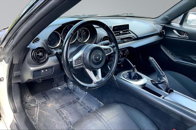 2016 Mazda MX-5 Miata 2dr Convertible Manual Sport - 23037935 - 10