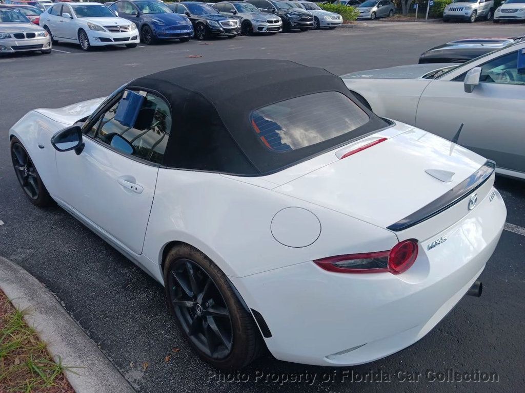 2016 Mazda MX-5 Miata Convertible Automatic Club - 22676935 - 2