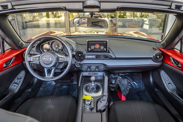 2016 Mazda MX-5 Miata MIATA CLUB - VERY CLEAN - ONE OWNER - MUST SEE - 23019269 - 2