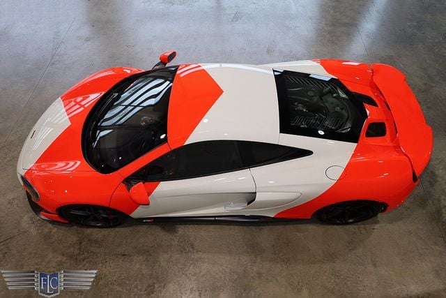 2016 McLaren 675LT MSO Coupe - 22917250 - 20