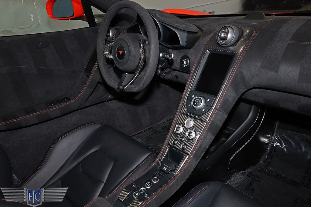 2016 McLaren 675LT MSO Coupe - 22917250 - 26