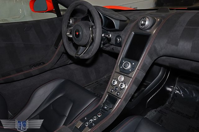 2016 McLaren 675LT MSO Coupe - 22917250 - 26
