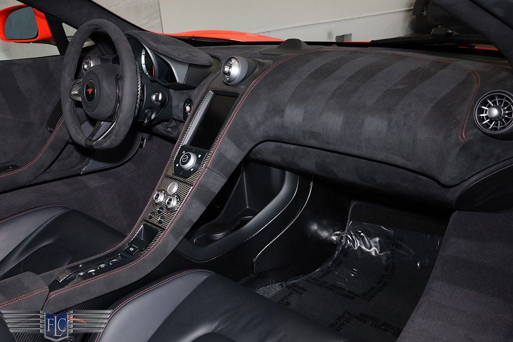 2016 McLaren 675LT MSO Coupe - 22917250 - 28