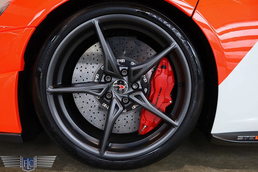 2016 McLaren 675LT MSO Coupe - 22917250 - 38