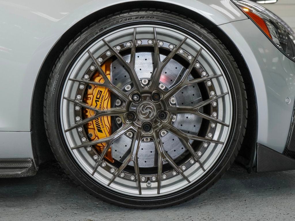 Mercedes-Benz AMG GT photo 12