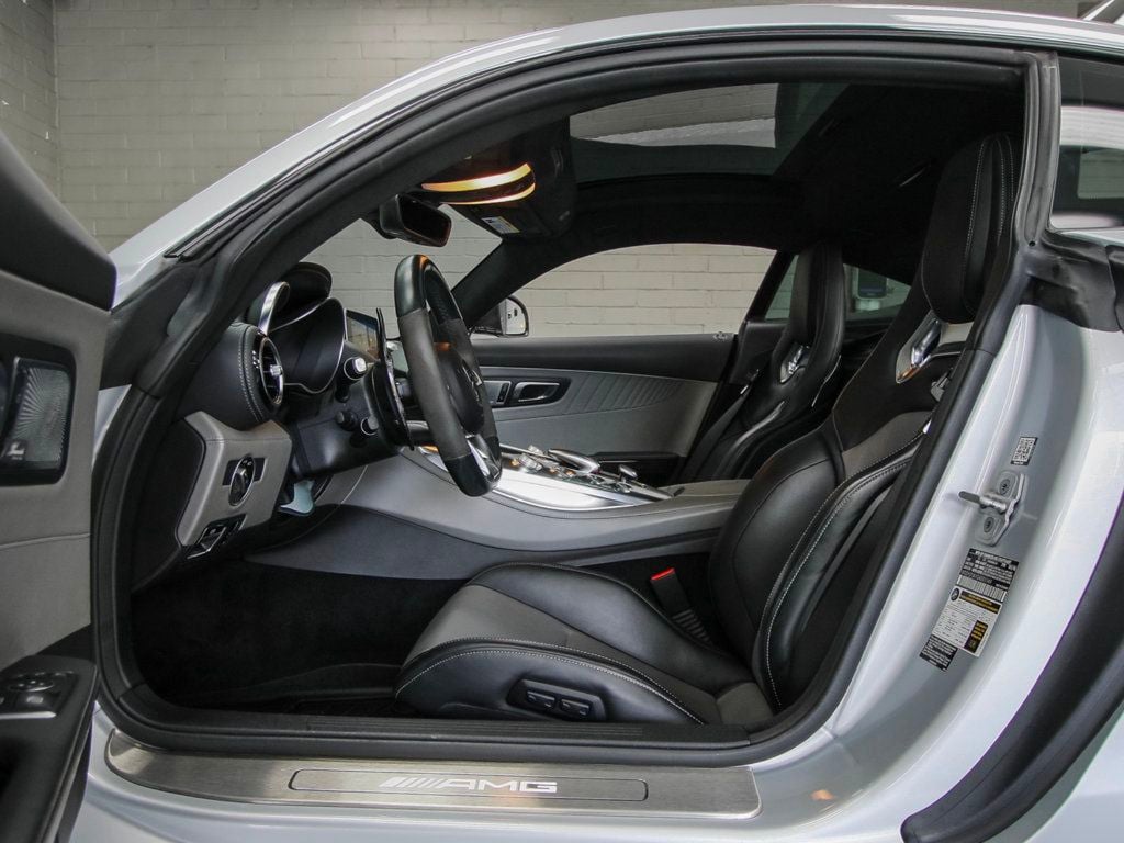 Mercedes-Benz AMG GT photo 19