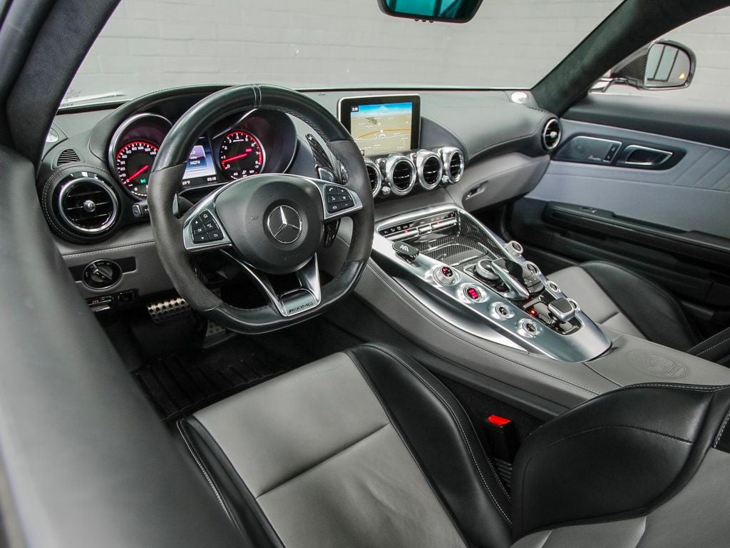 Mercedes-Benz AMG GT photo 21