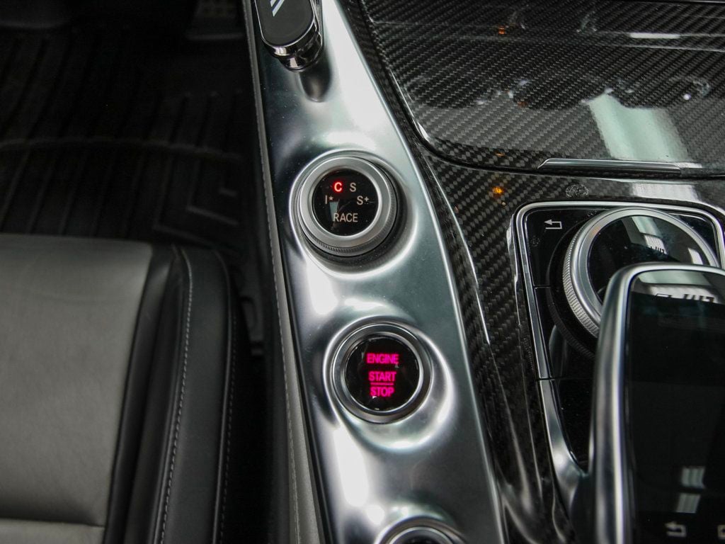 Mercedes-Benz AMG GT photo 29