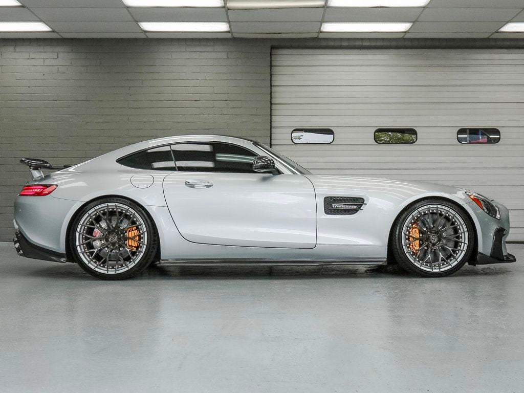 Mercedes-Benz AMG GT photo 3