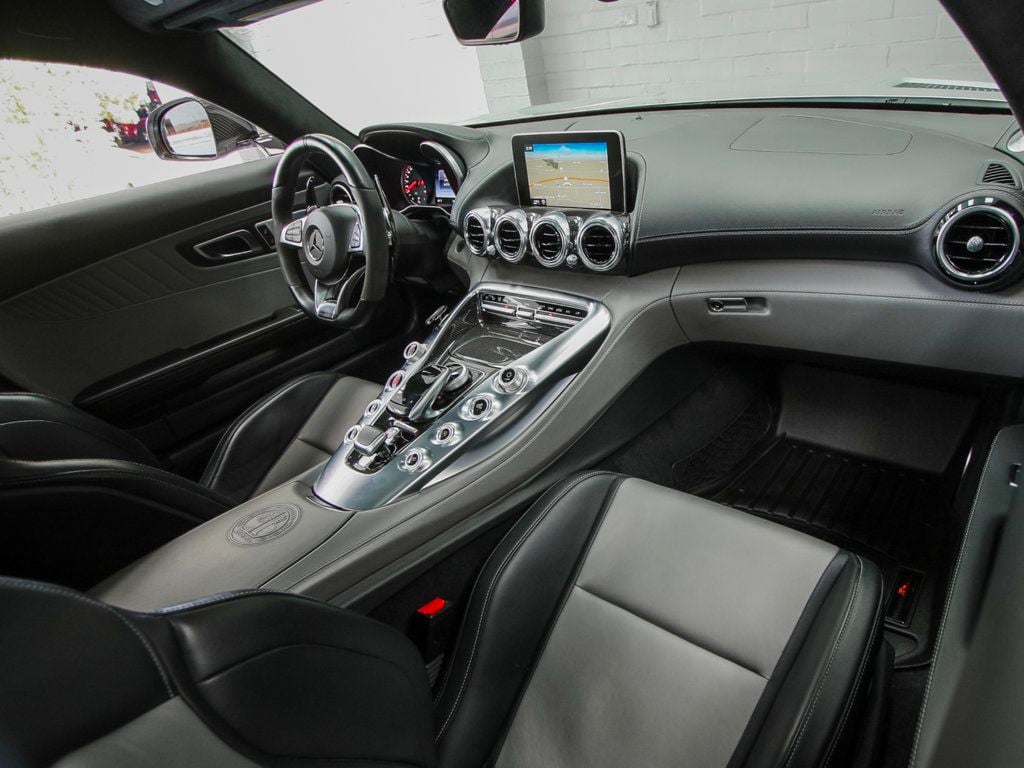 Mercedes-Benz AMG GT photo 34