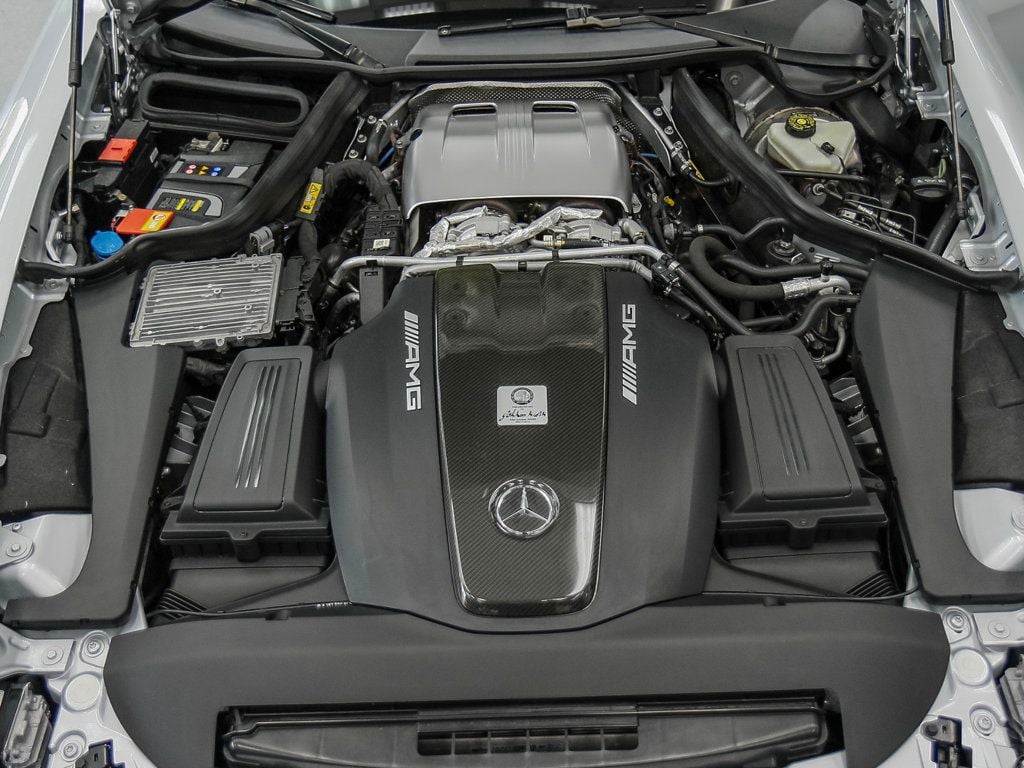 Mercedes-Benz AMG GT photo 7