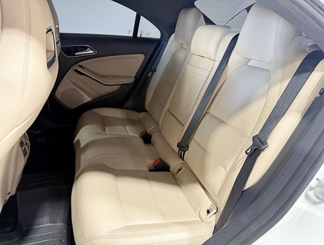 2016 Mercedes-Benz CLA 4dr Sedan CLA 250 4MATIC - 22945690 - 31