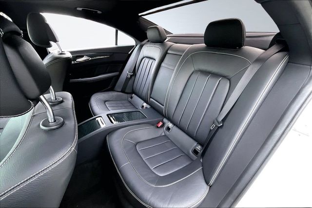 2016 Mercedes-Benz CLS 4dr Sedan CLS 550 4MATIC - 22972873 - 16