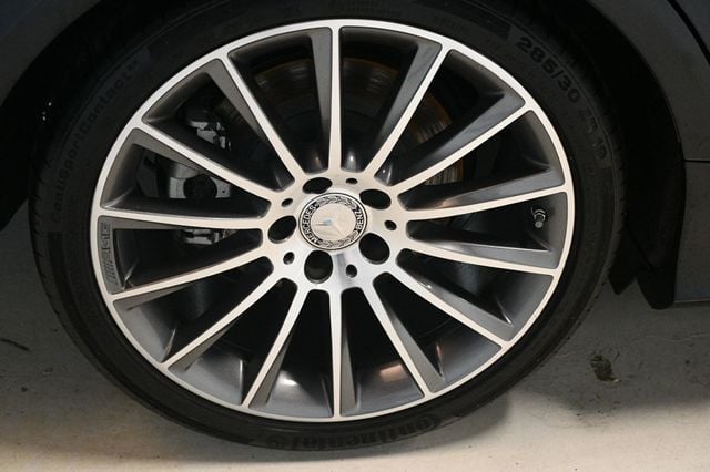 2016 Mercedes-Benz CLS 4dr Sedan CLS 550 RWD - 22963337 - 19