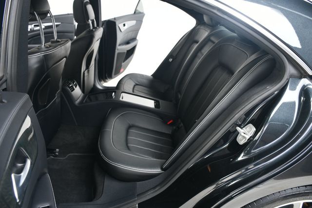 2016 Mercedes-Benz CLS 4dr Sedan CLS 550 RWD - 22963337 - 33