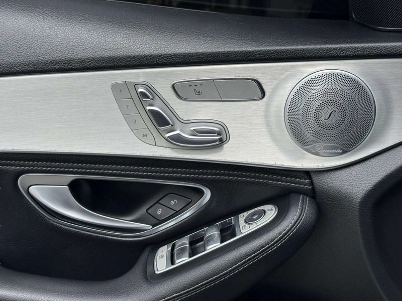 2016 Mercedes-Benz C-Class 4dr Sedan C 300 4MATIC - 23022860 - 24