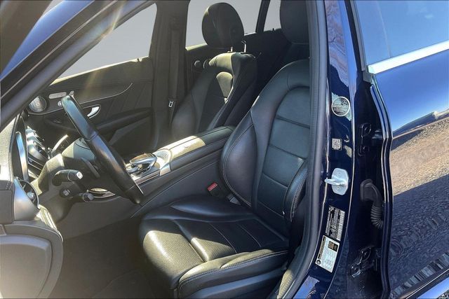 2016 Mercedes-Benz C-Class 4dr Sedan C 300 4MATIC - 23014419 - 9