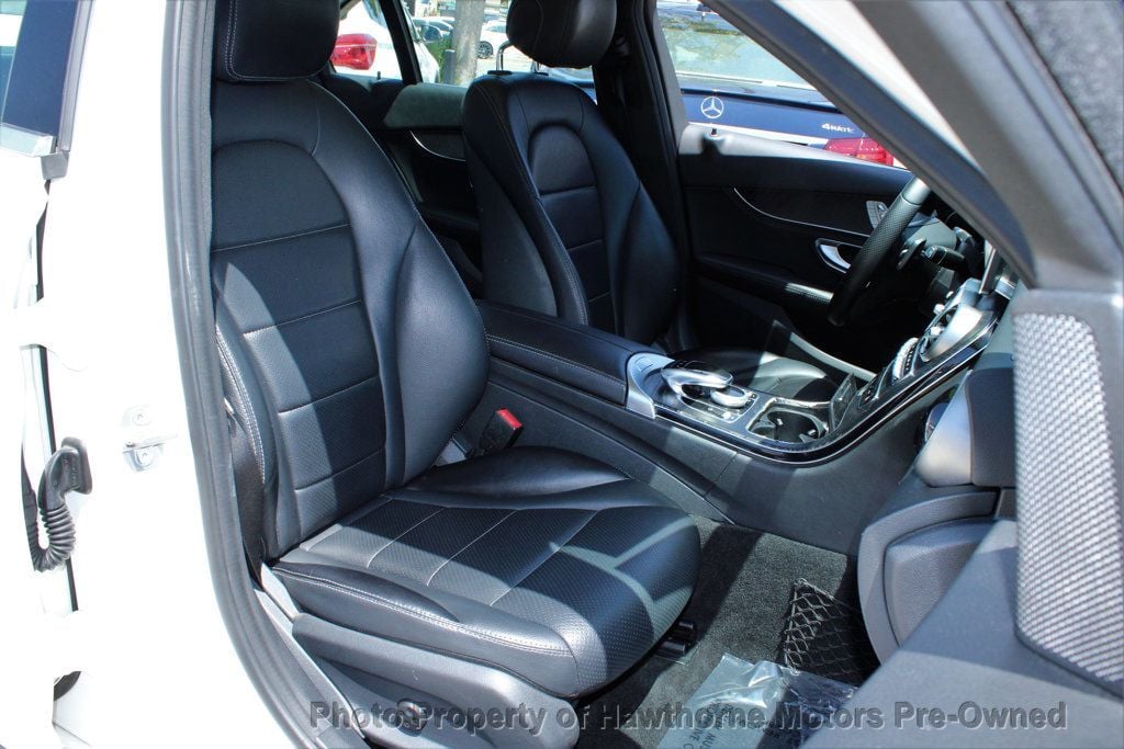 2016 Mercedes-Benz C-Class 4dr Sedan C 300 4MATIC - 23035340 - 10