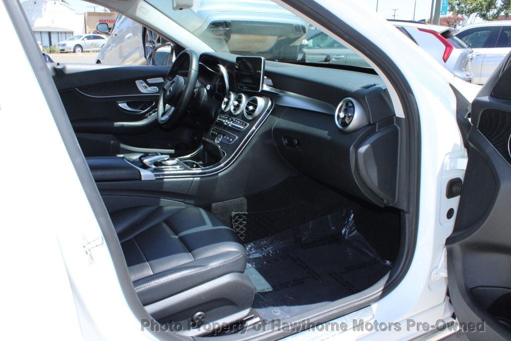 2016 Mercedes-Benz C-Class 4dr Sedan C 300 4MATIC - 23035340 - 17
