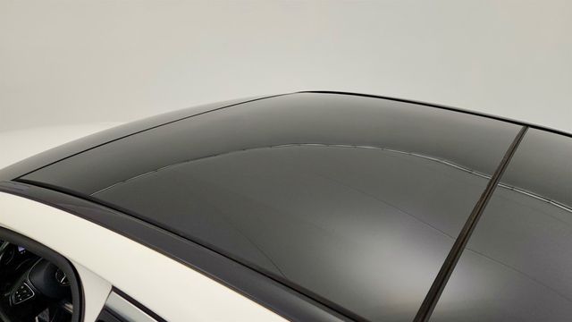 2016 Mercedes-Benz C-Class 4dr Sedan C 300 4MATIC with Panorama Sunroof and Heated Seats - 22966828 - 9