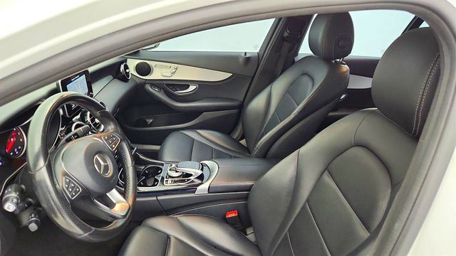 2016 Mercedes-Benz C-Class 4dr Sedan C 300 4MATIC with Panorama Sunroof and Heated Seats - 22966828 - 18