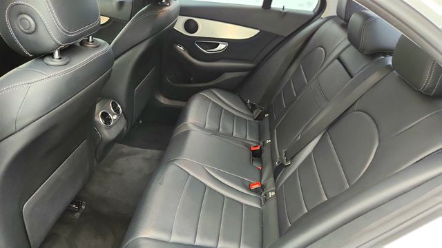 2016 Mercedes-Benz C-Class 4dr Sedan C 300 4MATIC with Panorama Sunroof and Heated Seats - 22966828 - 19