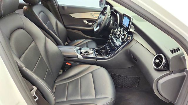 2016 Mercedes-Benz C-Class 4dr Sedan C 300 4MATIC with Panorama Sunroof and Heated Seats - 22966828 - 22