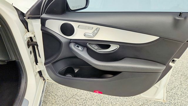 2016 Mercedes-Benz C-Class 4dr Sedan C 300 4MATIC with Panorama Sunroof and Heated Seats - 22966828 - 24