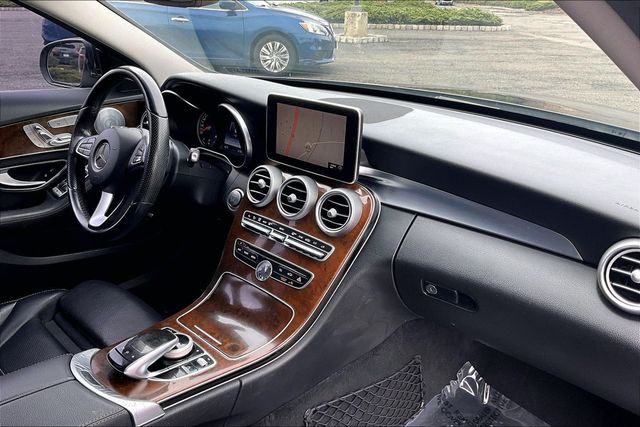 2016 Mercedes-Benz C-Class 4dr Sedan C 300 Luxury RWD - 22998026 - 12