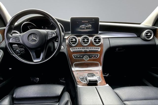 2016 Mercedes-Benz C-Class 4dr Sedan C 300 Luxury RWD - 22998026 - 18