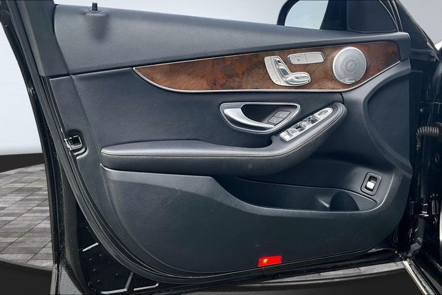 2016 Mercedes-Benz C-Class 4dr Sedan C 300 Luxury RWD - 22998026 - 8