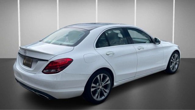 2016 Mercedes-Benz C-Class 4dr Sedan C 300 RWD - 23081648 - 9